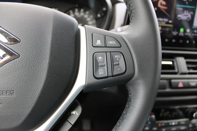 Suzuki S-Cross 1.4 Boosterjet Select Smart Hybrid, 1500 KG Parkeersensoren voor en achter, Navigatie en Camera afbeelding 26
