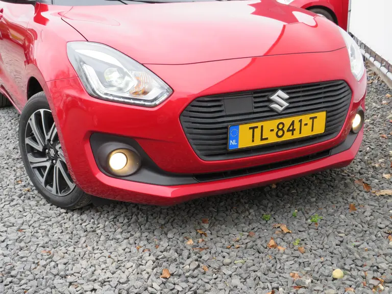 Suzuki Swift 1.2 Stijl Smart Hybrid, Style,Stijl, Navi, Keyless, Achteruitrijcamers en Climate Control afbeelding 30