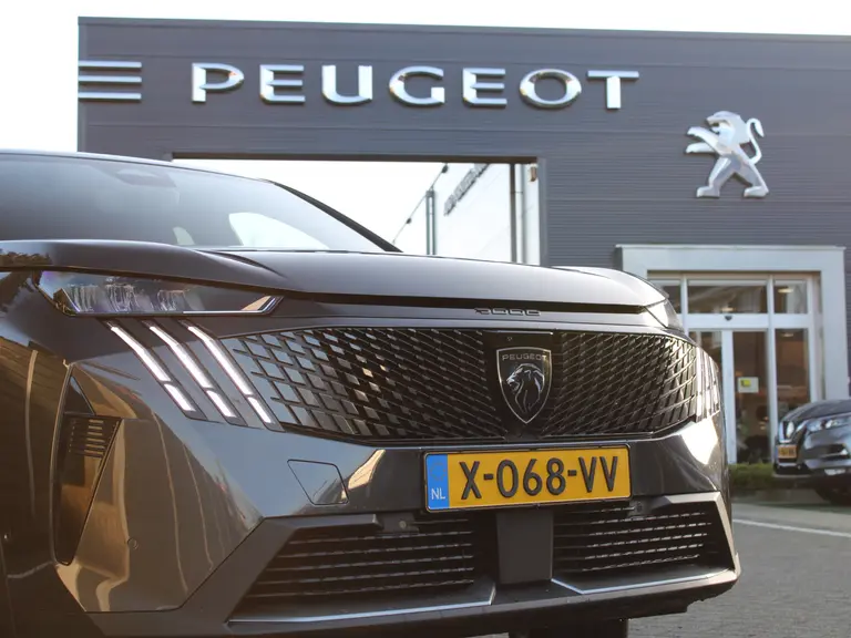 Peugeot E-3008 Allure 73 kWh 214PK Automaat Navigatie, Rondomzichtcamera, Keyless Entry & Start, Parkeersensoren Voor & Achter afbeelding 3