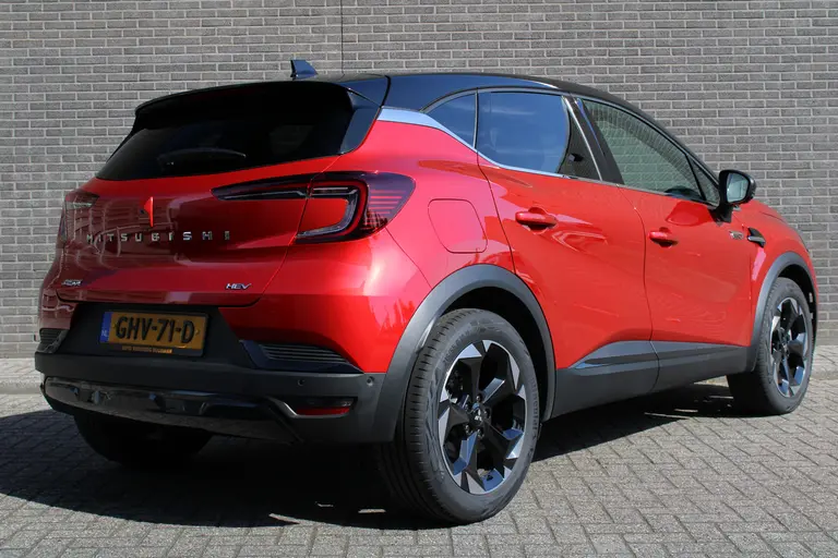 Mitsubishi ASX 1.6 HEV AT Instyle Google Navigatie, Park assist, Verw. voorruit, Harman Kardon Premium Audio, Schuifdak, afbeelding 4