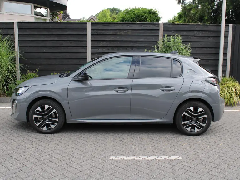 Peugeot e-208 Allure 51 kWh 156PK Navigatie, Rondomzichtcamera, Parkeersensoren, Apple Carplay, Android Auto afbeelding 6