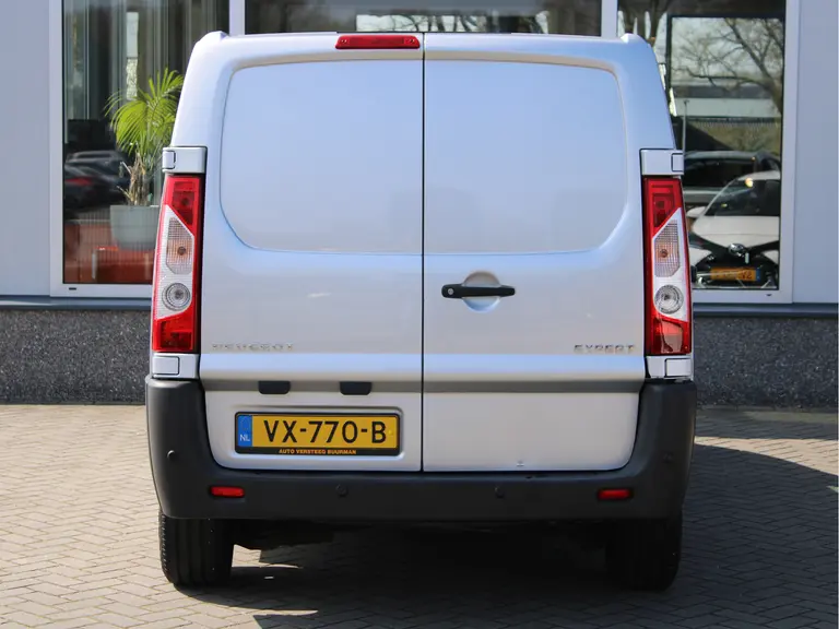 Peugeot Expert 227 1.6 HDI L1H1 Navteq 2, 3 Zitplaatsen Trekhaak, Navigatie, Cruise Control, Bluetooth, Airco afbeelding 16