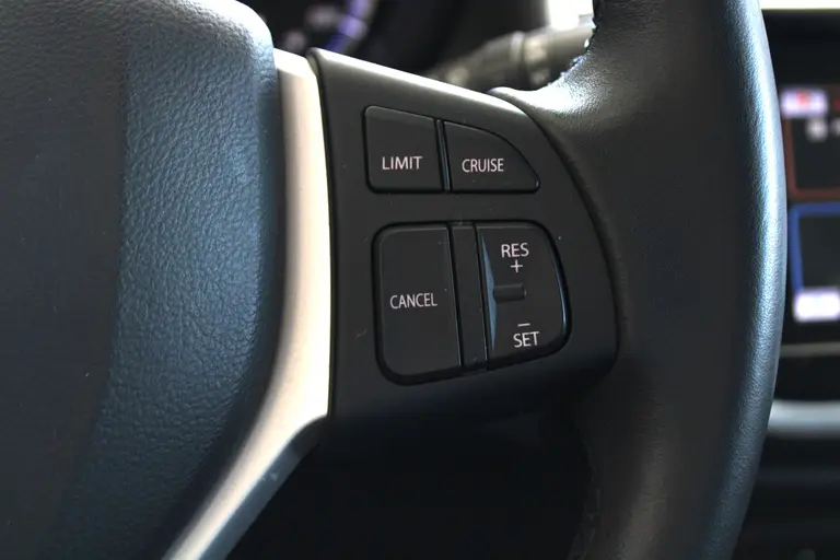 Suzuki S-Cross 1.0 Boosterjet Exclusive Achteruitrijcamera, Navigatie, Cruise Control, Voorstoelen Verwarmd, Regensensor afbeelding 28