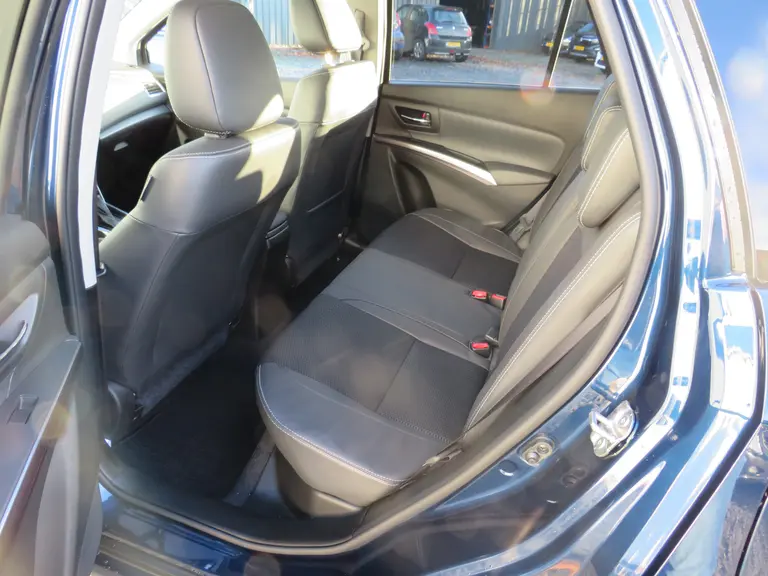 Suzuki S-Cross 1.5 Hybrid Style, Automaat met Panoramadak, Nieuwe Auto en 6 jaar GARANTIE! afbeelding 12