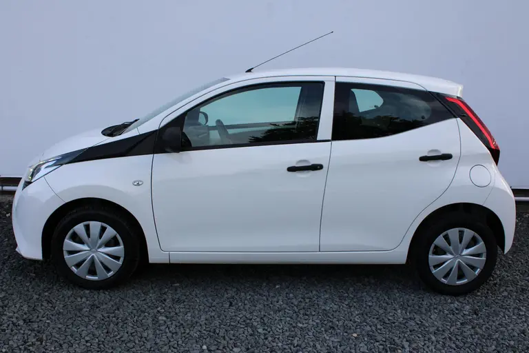 Toyota Aygo 1.0 VVT-i x-fun Bluetooth, Elektrische Ramen, Airco afbeelding 12