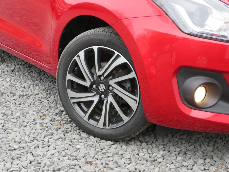 Suzuki Swift 1.2 Stijl Smart Hybrid, Style, Camera, Navigatie, Keyless, Cruise en Climate Control afbeelding 5