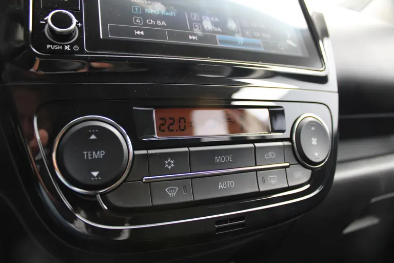 Mitsubishi Space Star 1.2 Dynamic CVT Automaat 72PK, Camera, Climate Achteruitrijcamera, Apple Carplay/Android Auto, Cruise Control afbeelding 25