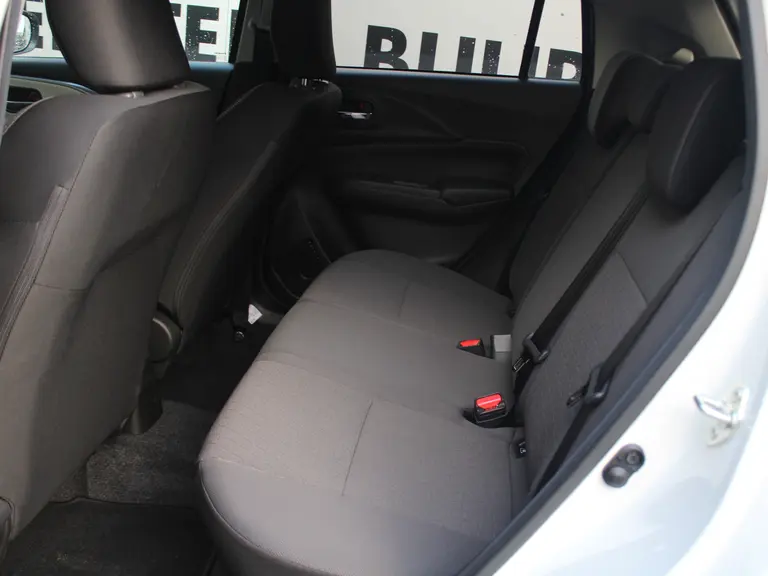 Suzuki Swift 1.2 Style Smart Hybrid GT-Styling Pakket, Navigatie, Parkeersensoren, Adaptieve Cruise Control, Draadloos Apple Carplay/Android Auto afbeelding 22
