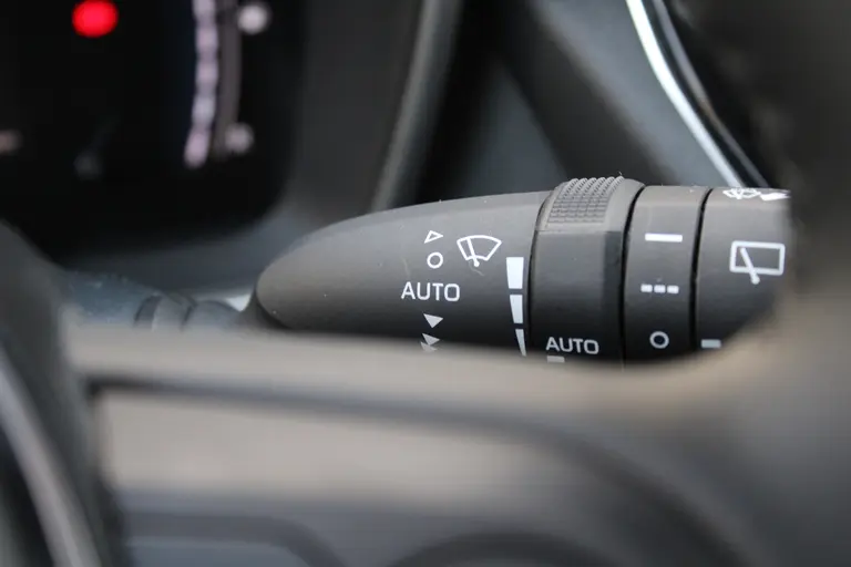 Suzuki Swace 1.8 Hybrid Select Automaat, Achteruitrijcamera, Stuurverwarming, Apple Carpl./Andr. Auto afbeelding 18