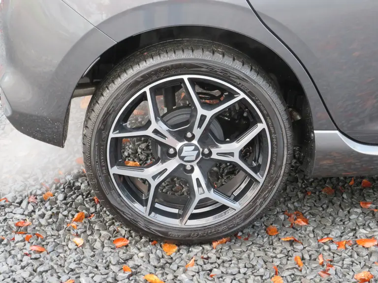 Suzuki Swift 1.2 Select Smart Hybrid, Automaat en 17 inch velgen! DEMOVOORDEEL, met Camera en Parkeersensoren afbeelding 5