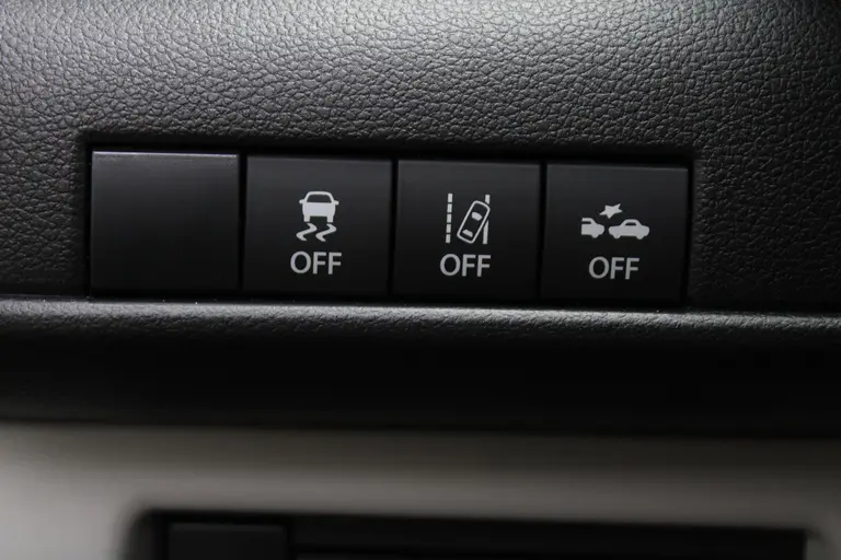 Suzuki Swift 1.2 Style Smart Hybrid CVT Automaat NIEUW MET 6 JAAR GARANTIE! Navigatie, Adaptieve Cruise Control, Stoelverwarming, Climate Control afbeelding 34