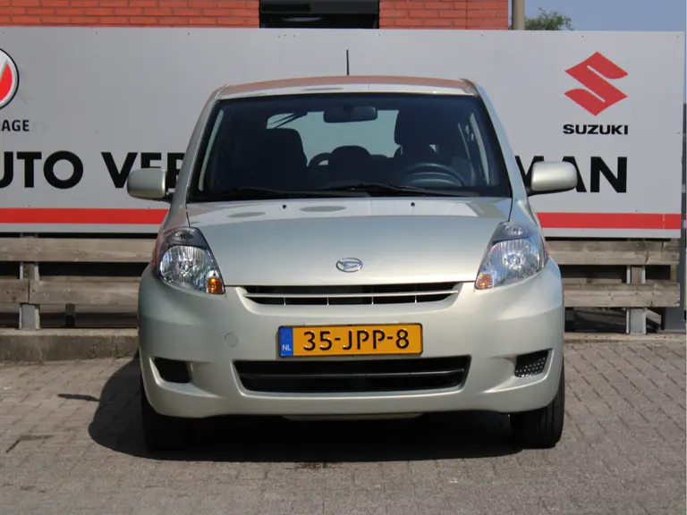 Daihatsu Sirion 2 1.0-12V Premium 70PK Elektrische Ramen Voor en Achter, afbeelding 10