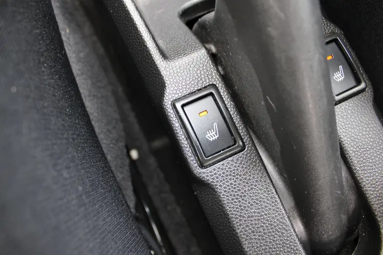 Suzuki Ignis 1.2 Smart Hybrid Style, Trekhaak, 1e Eig. Keyless, Navigatie en Dealer onderhouden! afbeelding 17