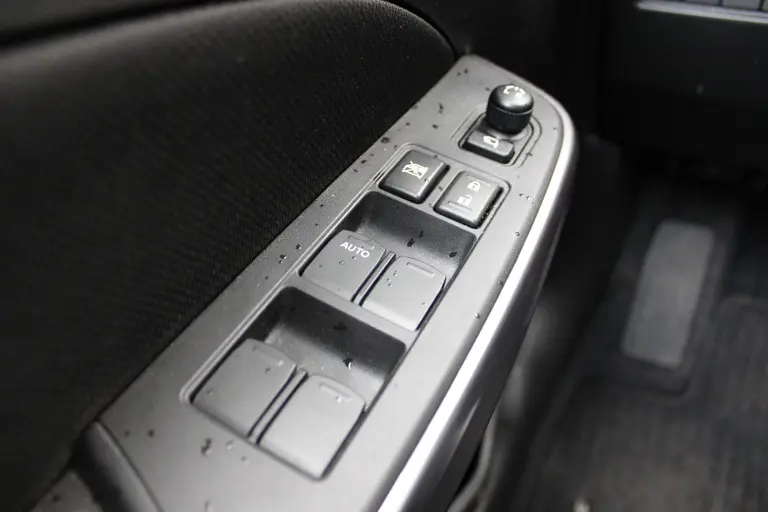 Suzuki Swift 1.2 Style Smart Hybrid, Automaat, Parkeersensoren Achteruitrijcamera en Navigatie! 23950 afbeelding 25