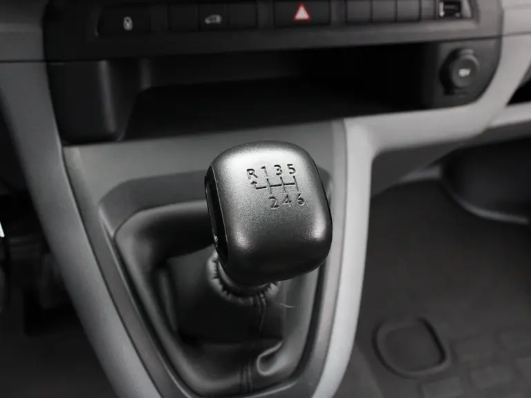 Peugeot Expert Premium Pack 2.0 BlueHDI 120PK 231C Navigatie, Parkeersensoren Achter, Cruise Control, Airco, Bluetooth, Grip Control afbeelding 30