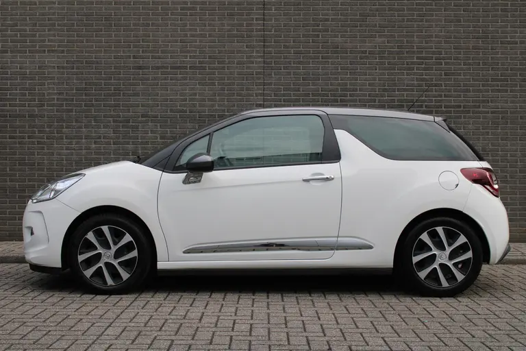 Citroën DS3 1.2 VTi So Chic afbeelding 3