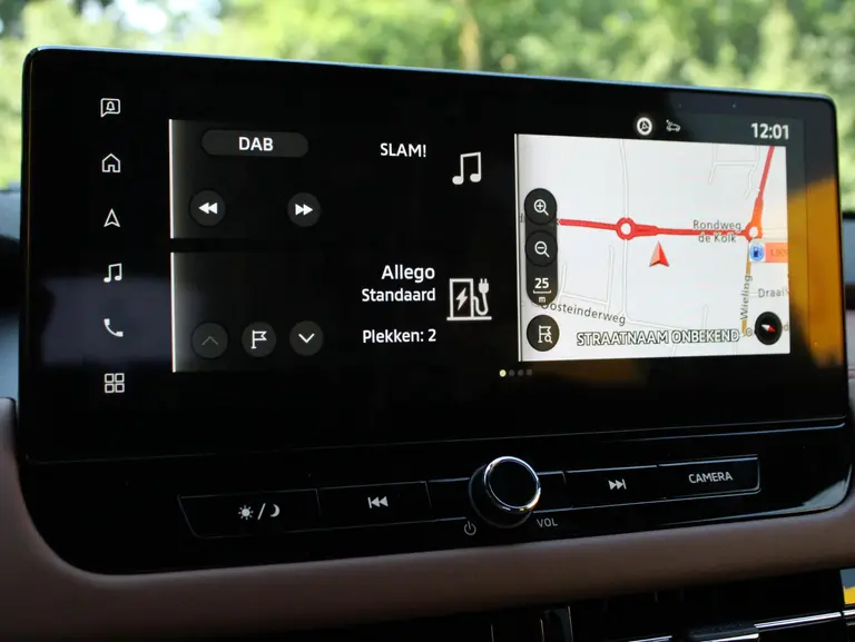 Mitsubishi Outlander 2.4 PHEV Instyle+ Lederen Interieur, Elektrisch Glazen Panoramadak, Stoelventilatie, Yamaha Audio afbeelding 37