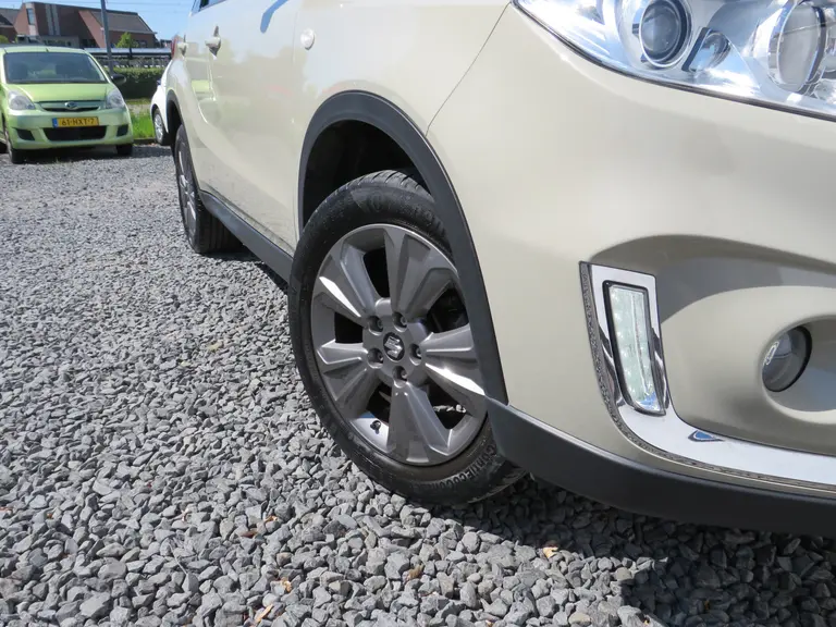 Suzuki Vitara 1.0 Boosterjet Select, Automaat, Trekhaak, 1e EIG, Parkeersensoren, Dealer onderhouden! afbeelding 5