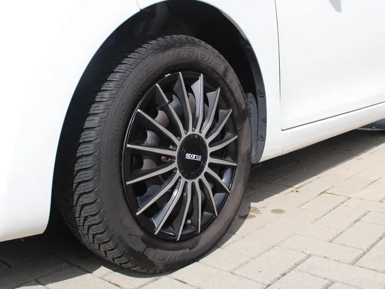 Citroën C1 1.0 e-VTi 72-PK Selection afbeelding 4