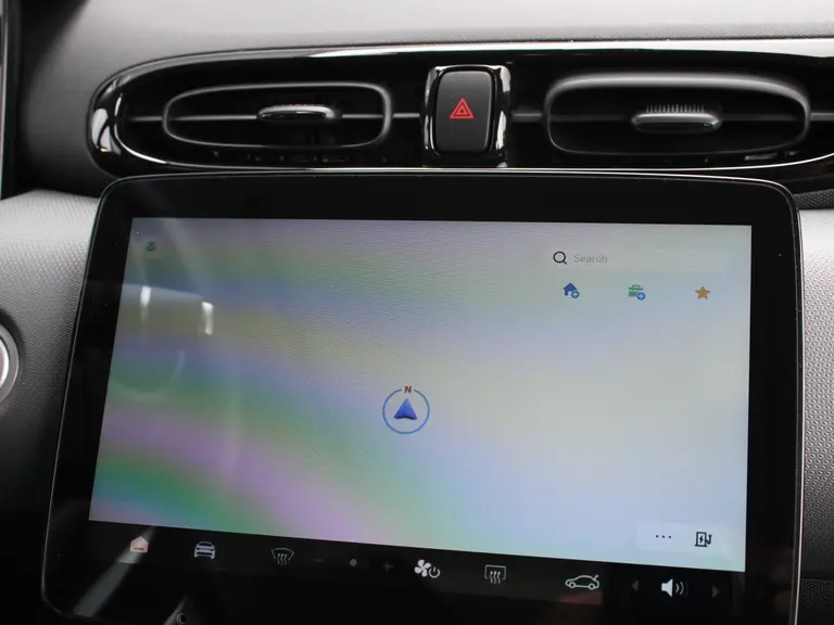 Leapmotor T03 Design 37.3 kWh Navigatie, Camera achter, Parkeerhulp achter, Audio, Keyless Start, Lichtmetalen velgen afbeelding 27