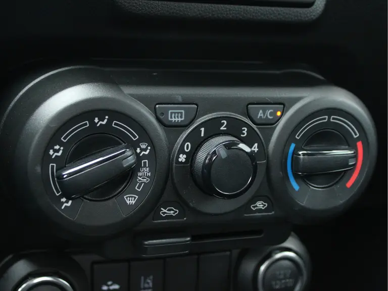Suzuki Ignis 1.2 Smart Hybrid Select Carplay/Android Auto, Achteruitrijcamera, Bluetooth, Airco afbeelding 20