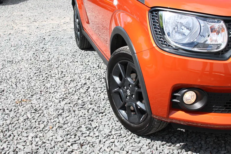 Suzuki Ignis 1.2 Select, met Dakspoiler en Dealer Onderhouden! Achteruitrijcamera en hoge instap! afbeelding 5