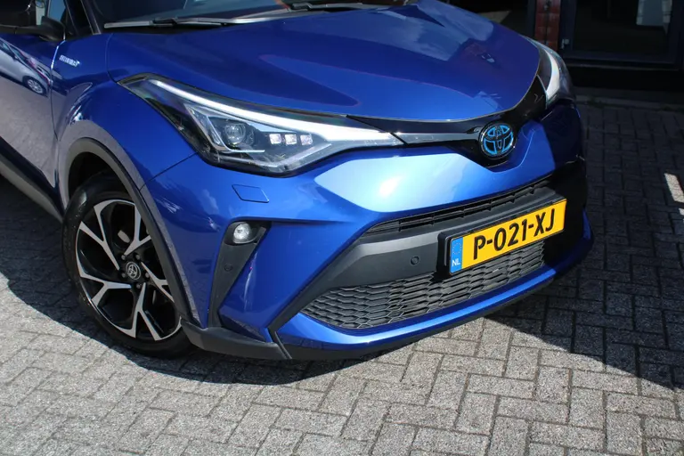 Toyota C-HR 2.0 Hybrid Dynamic , Automaat, Voorruit/Stuurwiel verwarmd, Dealer onderhouden! afbeelding 29