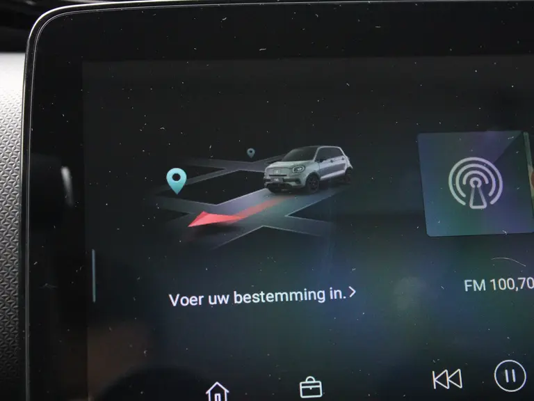 Leapmotor T03 Design 37.3 kWh Navigatie, Camera achter, Parkeerhulp achter, Audio, Keyless Start, Lichtmetalen velgen afbeelding 23