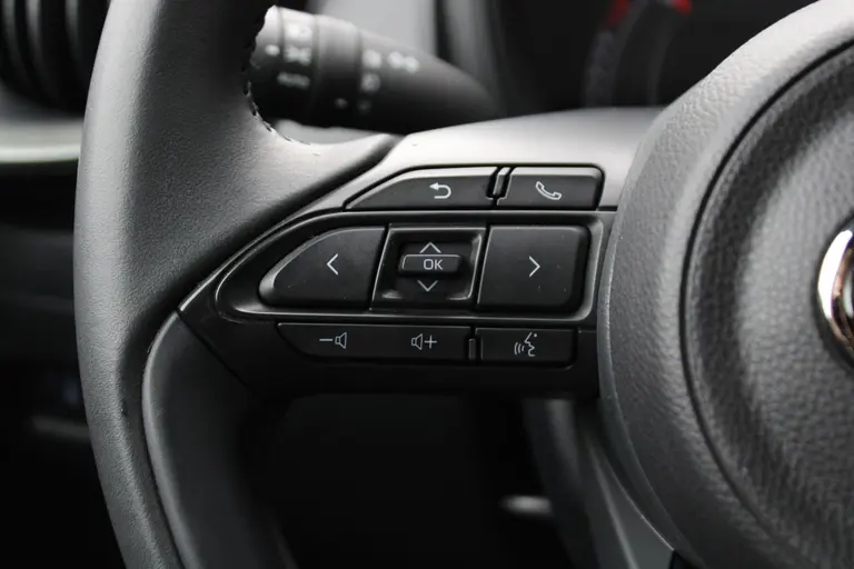Toyota Aygo X 1.0 VVT-i MT Pulse Achteruitrijcamera, Cruise Control Adaptief, Airco Automatisch, DAB Radio € 379,- private lease afbeelding 28