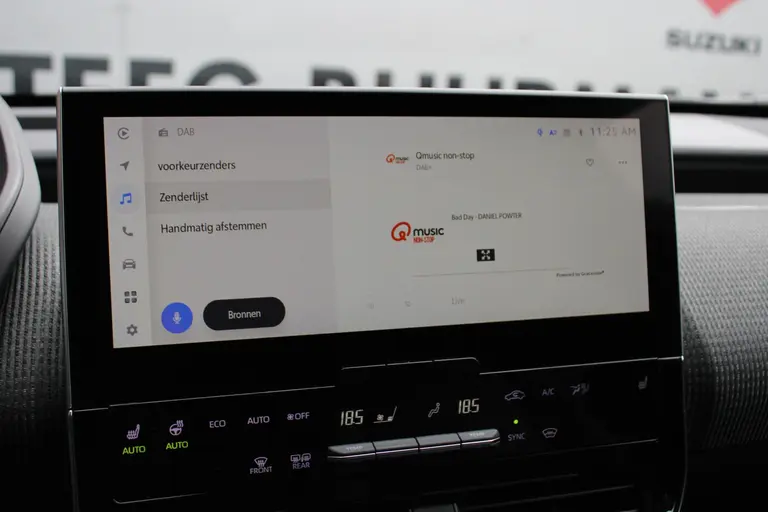 Toyota Bz4x Dynamic 71 kWh Automaat 3-fase Stuurverwarming, Elektrische bestuurdersstoel, Navigatie, Rondomzicht camera afbeelding 36