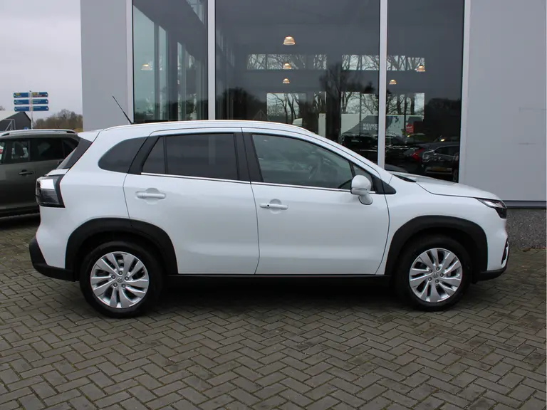 Suzuki S-Cross 1.4 Boosterjet Select Smart Hybrid Multimediasysteem, Adaptive cruise control, Climate control, Stoelverwarming, Parkeercamera afbeelding 3