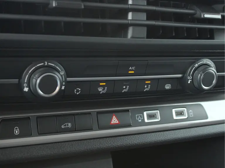 Fiat Scudo 2.0 Diesel 145PK S&S L3H1 3-Zits Automaat Afneembare Trekhaak, Cruise Control, Navigatie afbeelding 21
