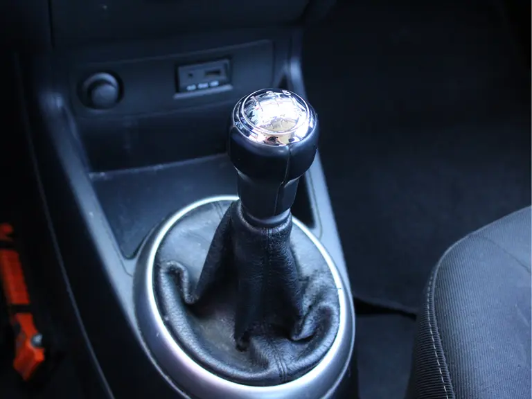 Hyundai i20 1.2i i-Motion 5-Deurs Afneembare Trekhaak, Airco, Parkeersensoren Achter, Radio/CD Speler afbeelding 17