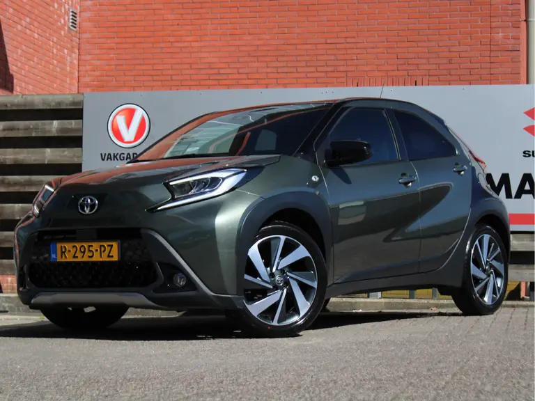 Toyota Aygo X 1.0 VVT-i S-CVT Envy Achteruitrijcamera, Cruise Control Adaptief, Airco Automatisch, DAB, Bluetooth afbeelding 8