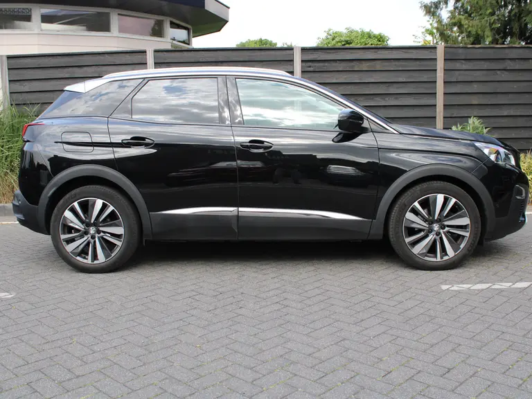 Peugeot 3008 Blue Lease Premium 1.2 PureTech 130PK EAT8 Automaat Navigatie, El. bedienbare bestuurders stoel met geheugen, Adaptive Cruise Control, El bedienbare achterklep,  Trekhaak afneembaar afbeelding 9