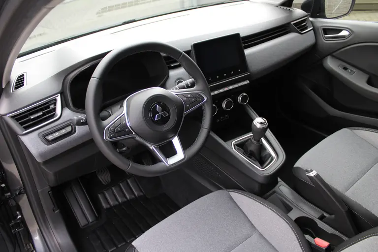Mitsubishi Colt 1.0T MT Intense Cruise/Climate control, 16"LM velgen, Camera, Apple Carplay/Andr.auto, Parkeersensoren V+A, afbeelding 10