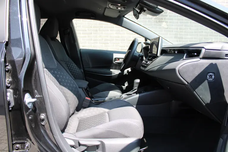 Suzuki Swace 1.8 Hybrid Select Automaat, Achteruitrijcamera, Stuurverwarming, Apple Carpl./Andr. Auto afbeelding 29