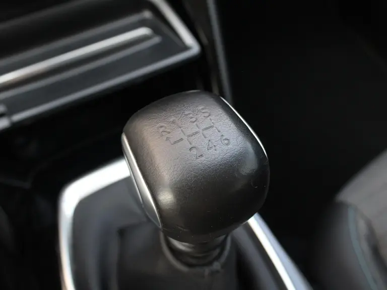 Peugeot 2008 1.2 PureTech Allure Camera, Trekhaak, Navigatie afbeelding 24