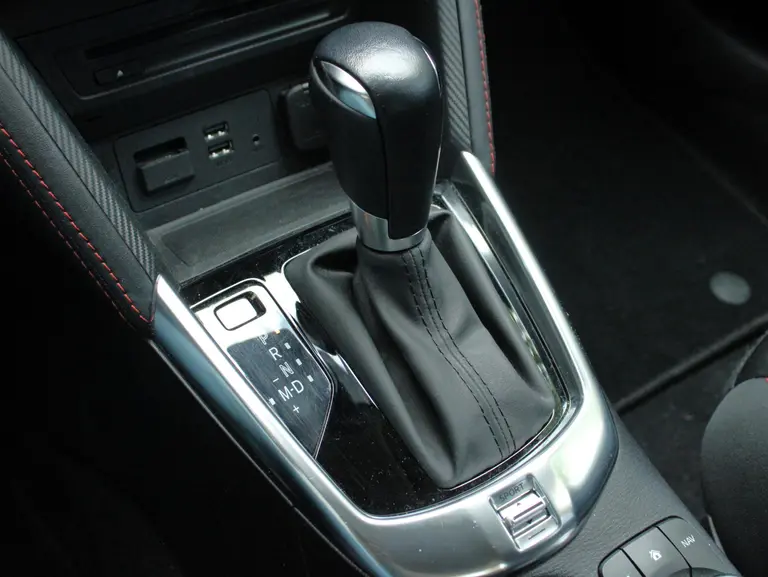 Mazda 2 1.5 Skyactiv-G GT-M afbeelding 19