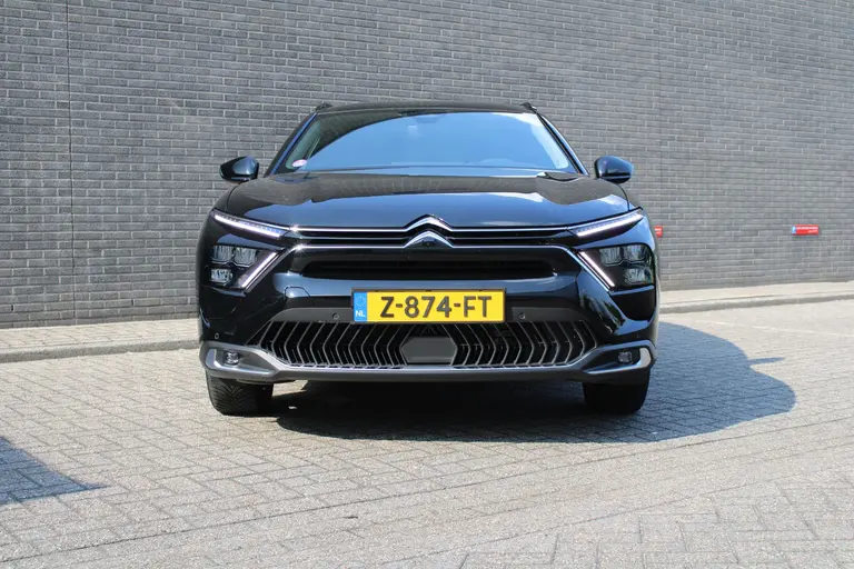 Citroën C5 X 1.6 Plug-in Hybrid 225 Shine Panoramadak, Stuur- en stoelverwarming, Navigatie afbeelding 6
