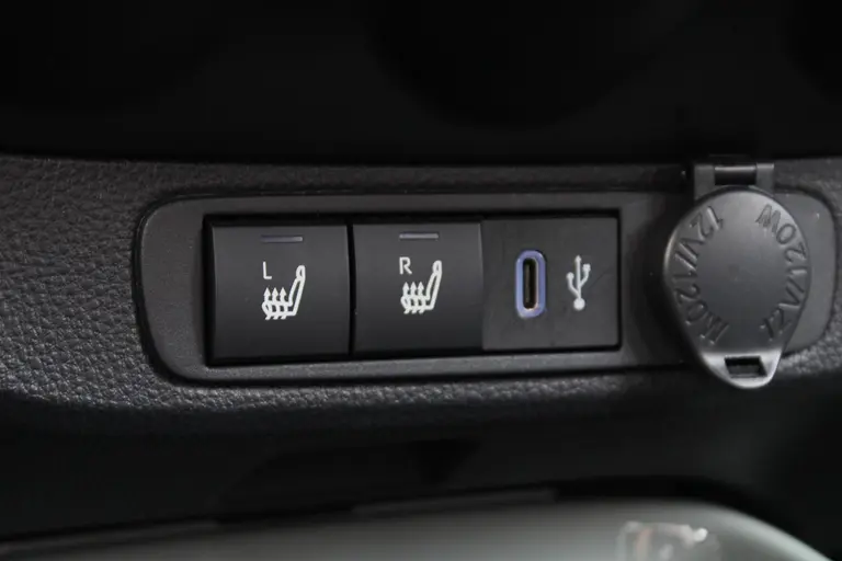Toyota Aygo X 1.0 VVT-i S-CVT Pulse Automaat Adaptieve Cruise Control, Carplay/Android Auto, Achteruitrijcamera, Airco afbeelding 20