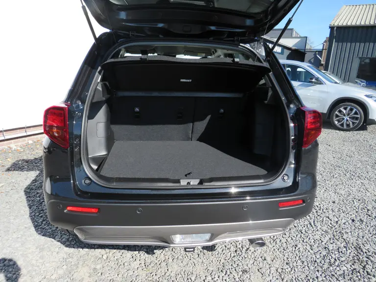 Suzuki Vitara 1.4 Boosterjet Style Smart Hybrid, Trekhaak, ORG NL met 18 inch! Treeplanken, Draadloos Carplay, ZEER COMPLEET! afbeelding 11
