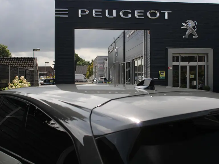 Peugeot 308 SW Allure Pack Business 1.6 HYbrid 180PK Automaat Navigatie, Camera achter, Parkeerhulp voor & achter, Keyless-Entry afbeelding 16