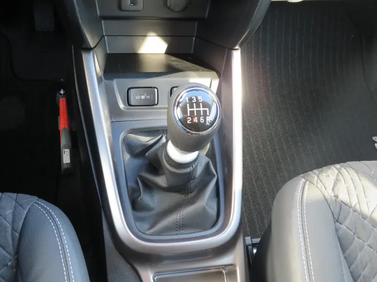 Suzuki Vitara 1.4 Boosterjet Style Smart Hybrid, Trekhaak, ORG Treeplanken, Draadloos Carplay, ZEER COMPLEET! afbeelding 22