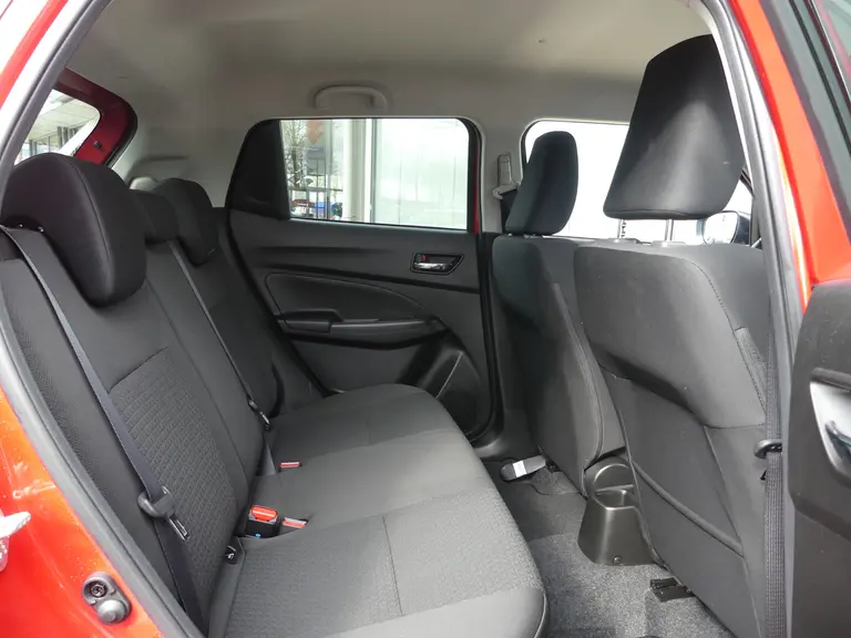 Suzuki Swift 1.2 Style Smart Hybrid Cruise Control, Navigatie, Climate Control achteruitrijcamera afbeelding 24