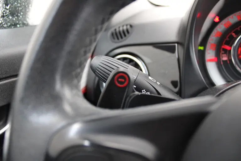 Fiat 500 1.2 Star Automaat, Cruise/Climate control, Apple Carplay/Android auto, Audio/Bluetooth, afbeelding 15