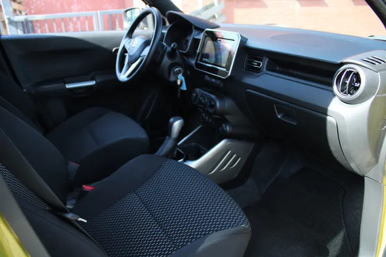 Suzuki Ignis 1.2 Smart Hybrid Select Stoelverwarming, Achteruitrijcamera, Airco, Verwarmde Buitenspiegels, Bluetooth afbeelding 18