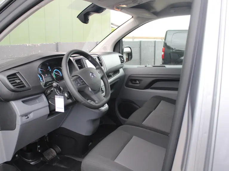 Citroën Jumpy 50kWh Driver L2H1 Navigatie, Climate Control, Keyless Go, Parkeerhulp, 100% Elektrisch! afbeelding 12