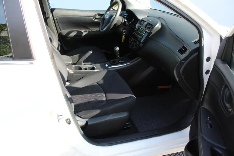 Nissan Pulsar 1.2 DIG-T Visia, Cruise Control en Bluetooth. afbeelding 12