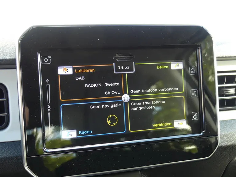 Suzuki Ignis 1.2 Smart Hybrid Style Navigatie, Achteruitrijcamera, Cruise Control afbeelding 14